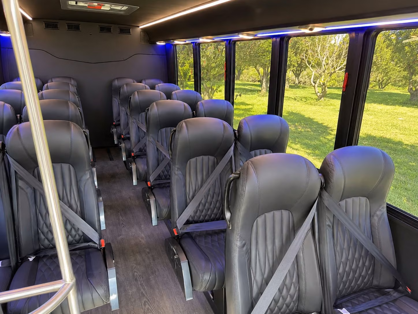 15 passenger minibus interior